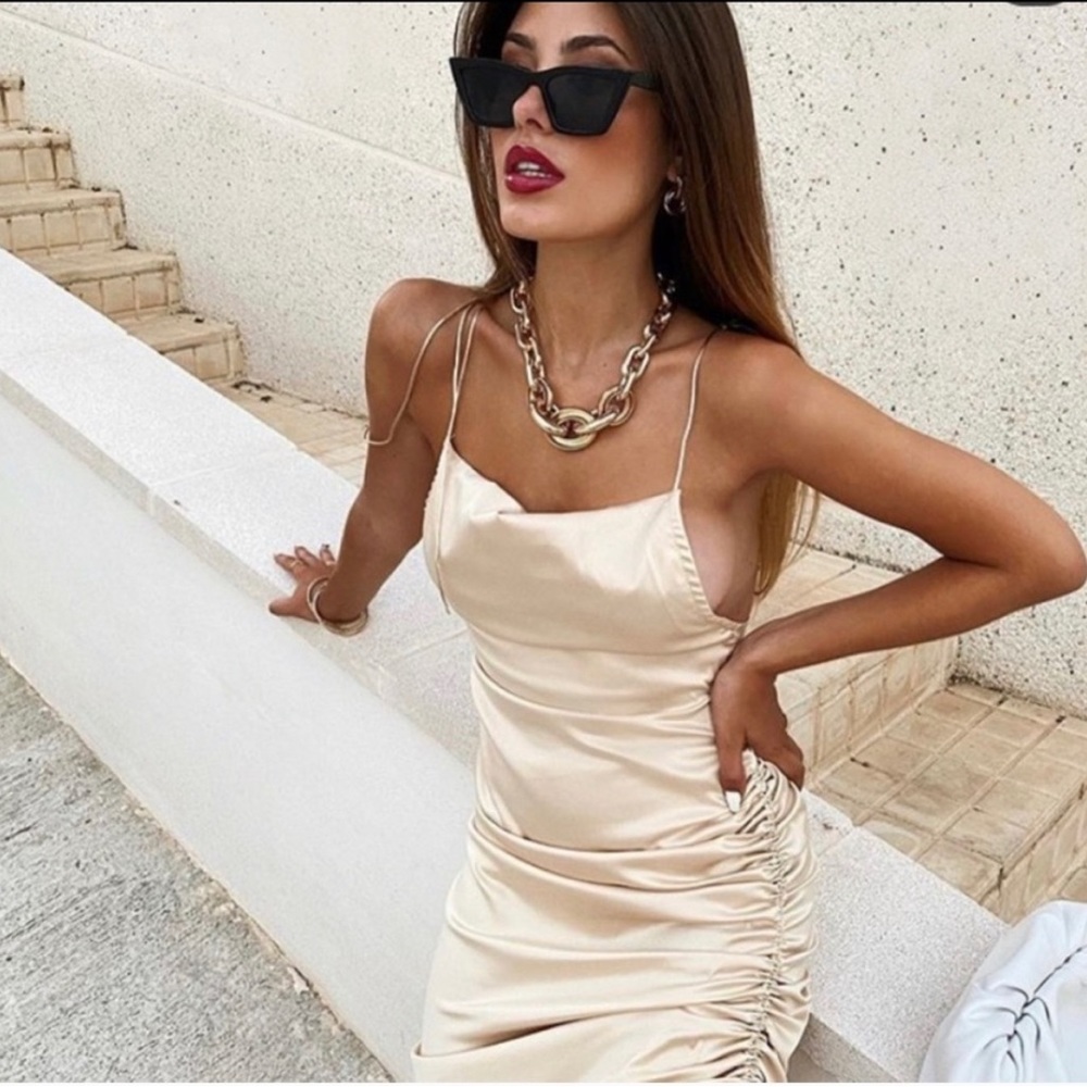 Zara chain necklace faux gold - Picture 1 of 2